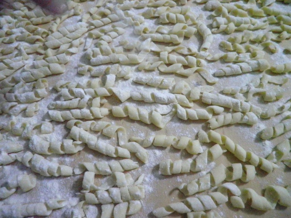 Fusilli fatti a mano Video Tutorial - foto 4