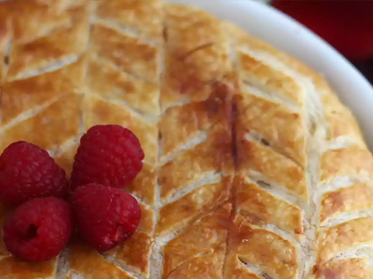 Galette des rois lamponi e pistacchio - foto 3