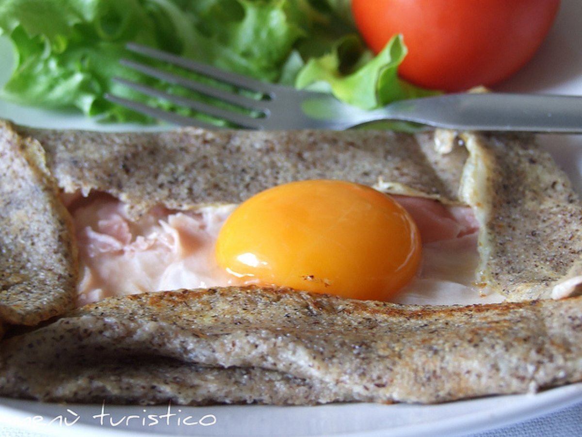 Galettes bretonnes à l'œuf et jambon (piatto tipico bretone)