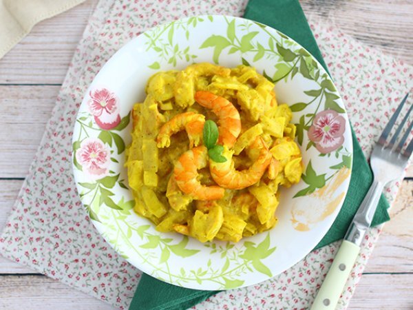 Gamberi al curry e latte di cocco