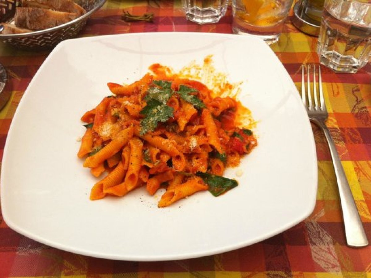 Garganelli all'arrabbiata