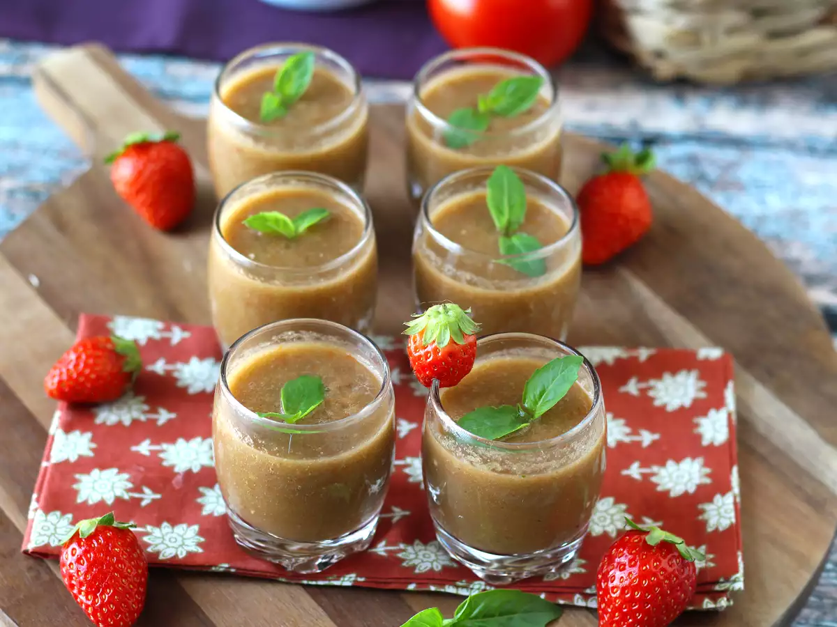 Gazpacho alle fragole e pomodori: un antipasto estivo fresco e originale - foto 2