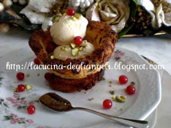 Gelato al cardamomo in coppetta di panettone, foto 3
