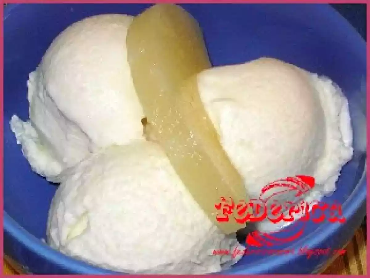 Gelato all'ananas delizioso