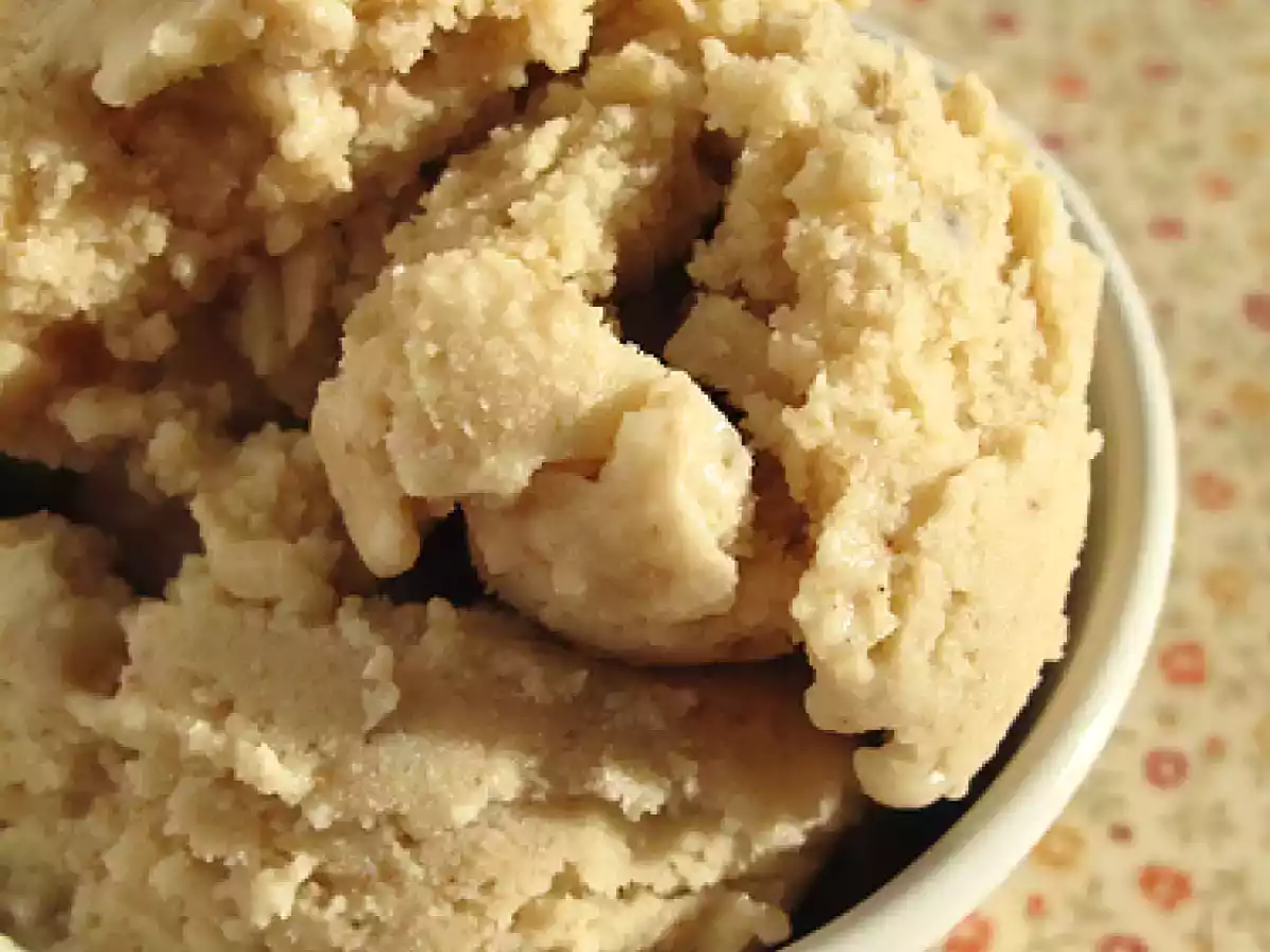 Gelato alle noci pecan e fava tonka