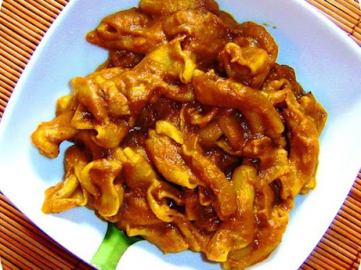 Gigli di kamut alla crema di melanzane e zafferano