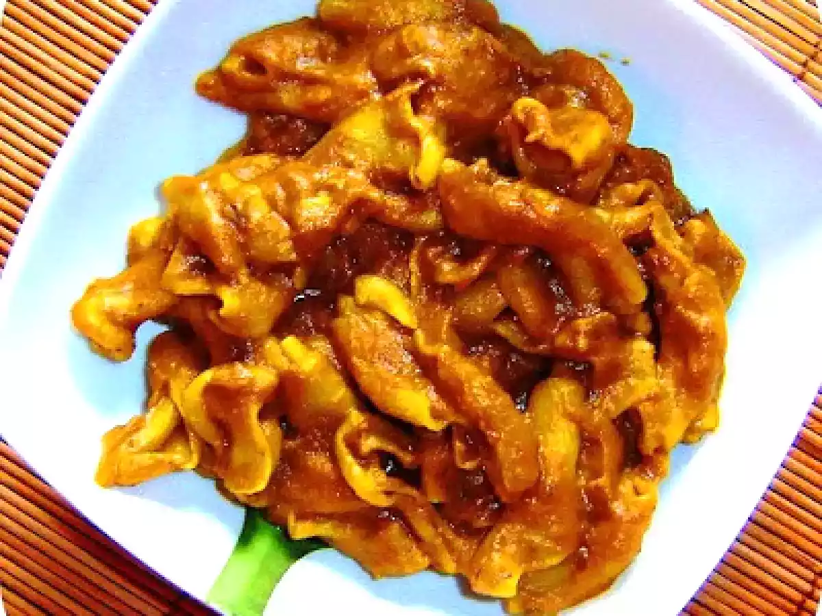 Gigli di kamut alla crema di melanzane e zafferano