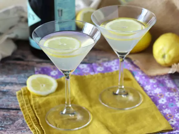 Ricetta Gin fizz, la ricetta per preparare un cocktail fresco e leggero