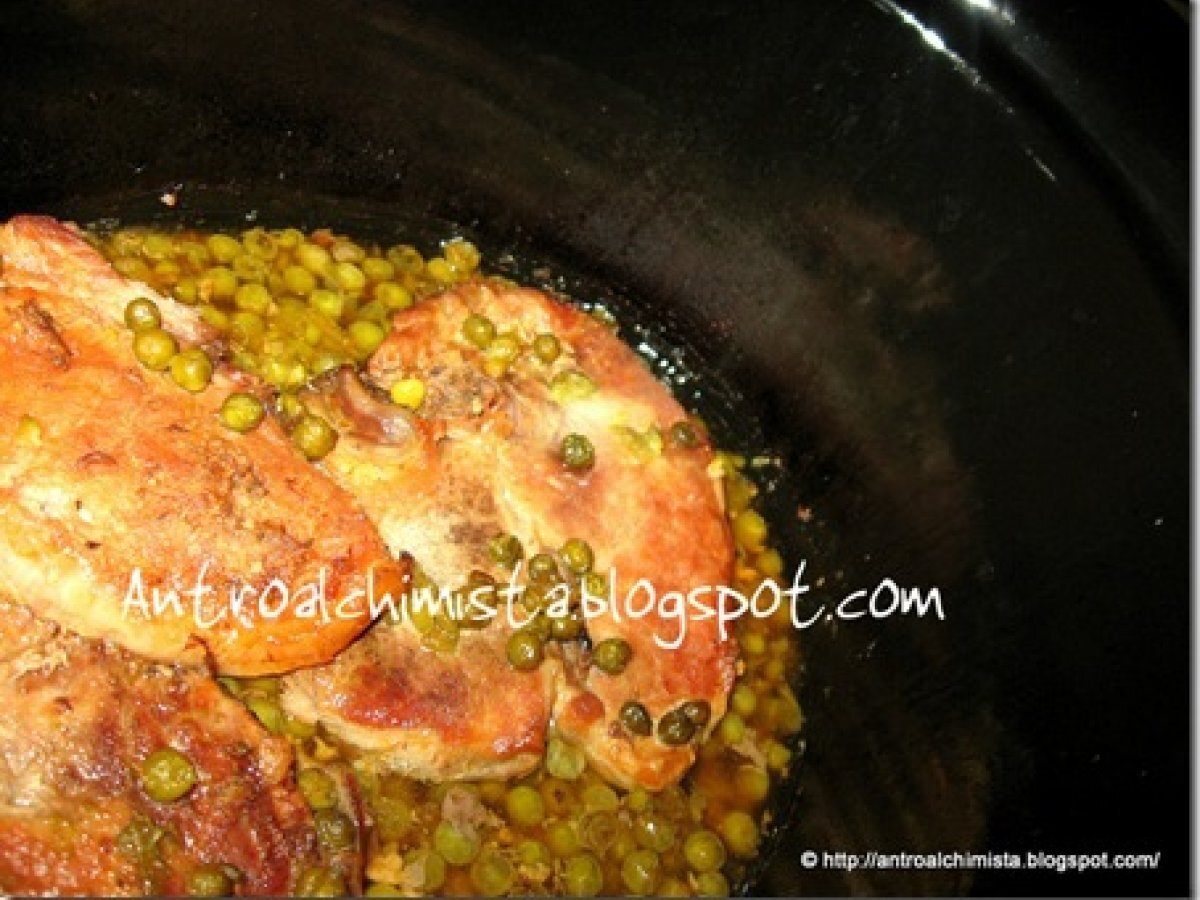 Giocando con la Slow Cooker: Braciole con Piselli