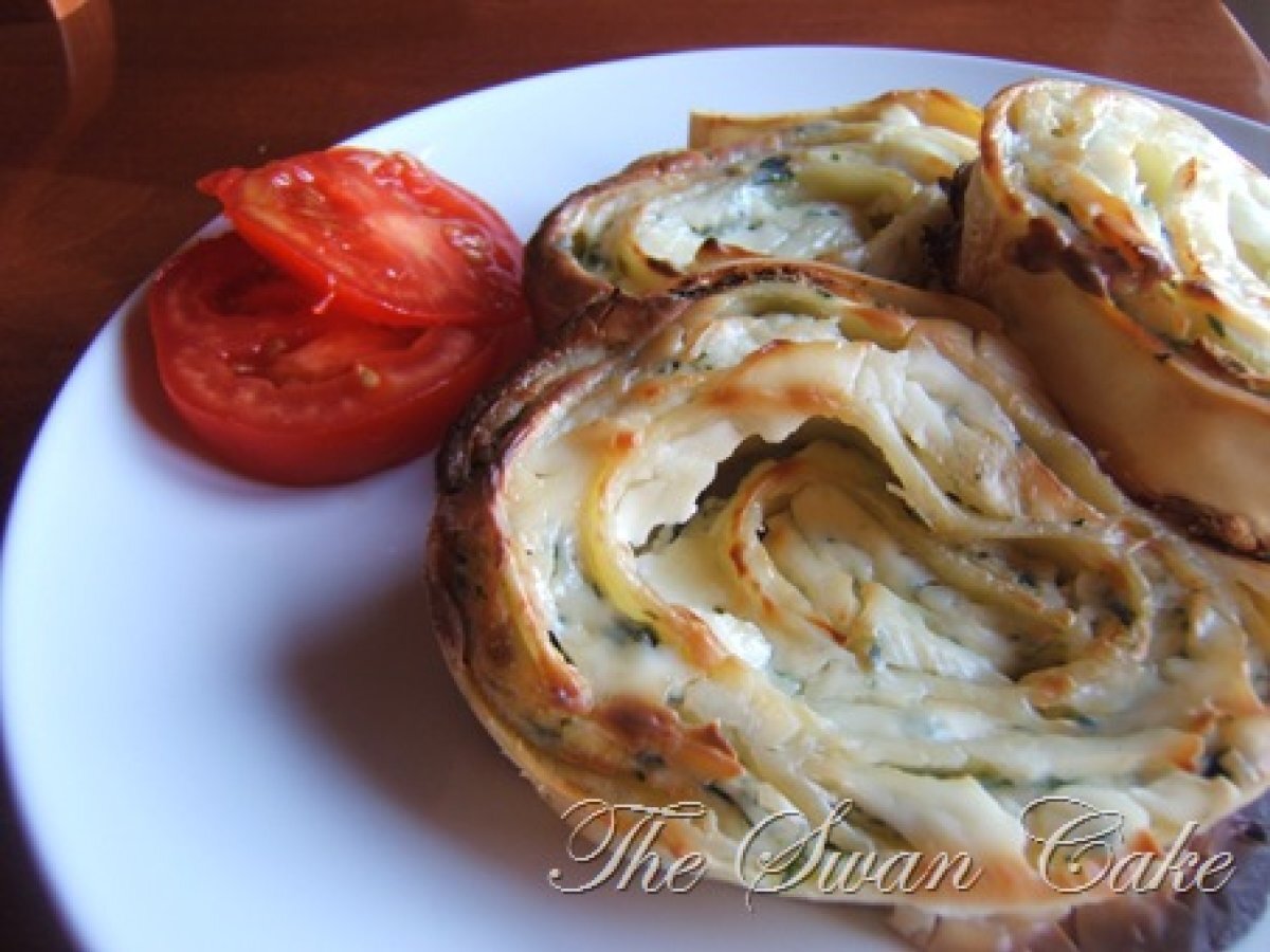 Girelle di pasta ripiena agli spinaci