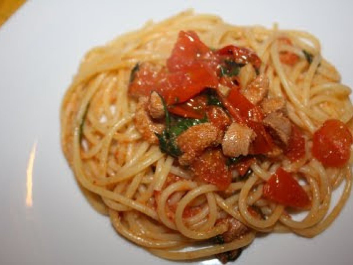 Gli spaghetti con bottarga di sgombro e rucola - foto 2