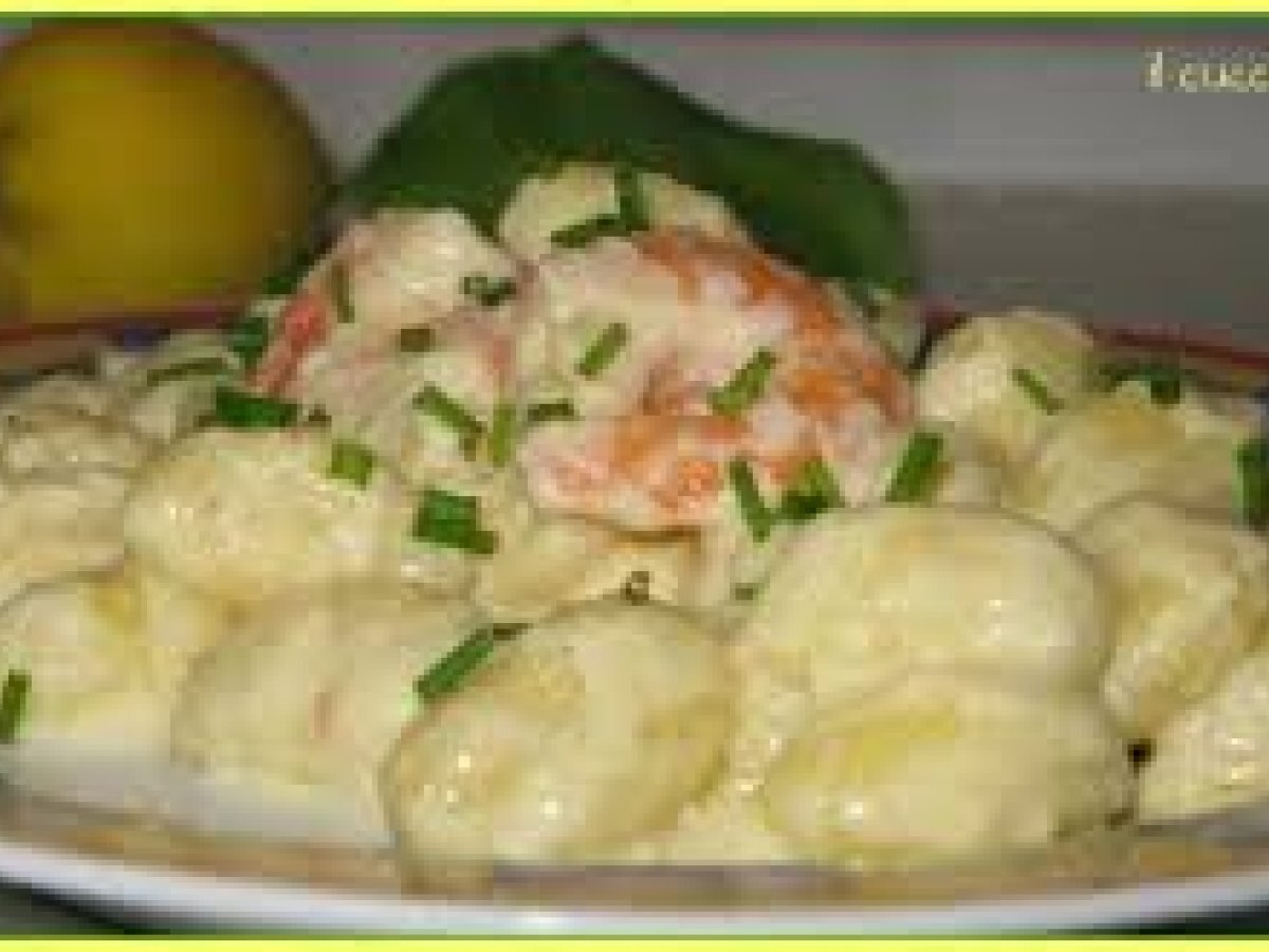 Gnocchetti con asparagi e gamberi