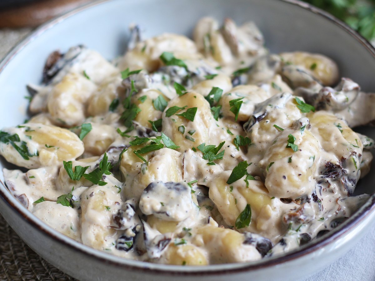 Gnocchi ai funghi, un primo piatto gustoso e facile da preparare - foto 2