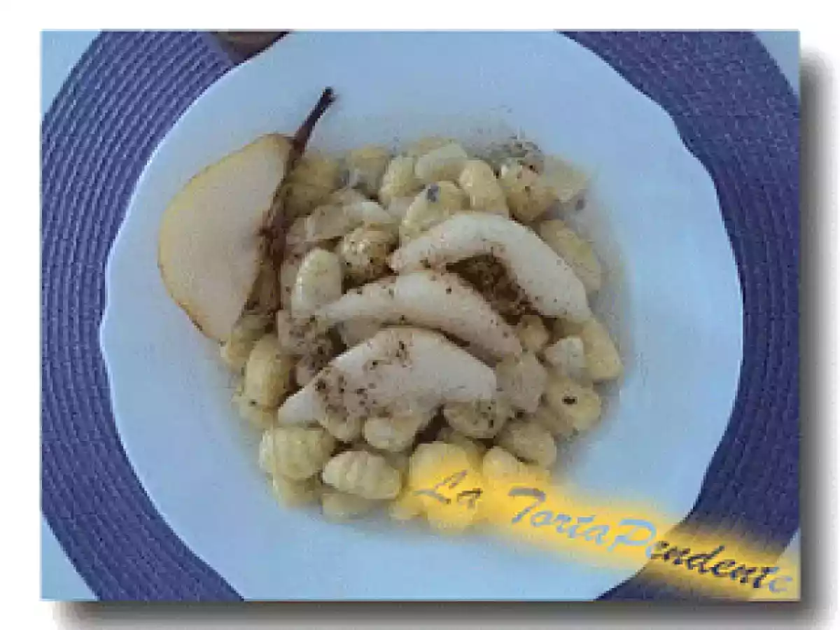Gnocchi al Gorgonzola, Pere e Cannella - foto 3