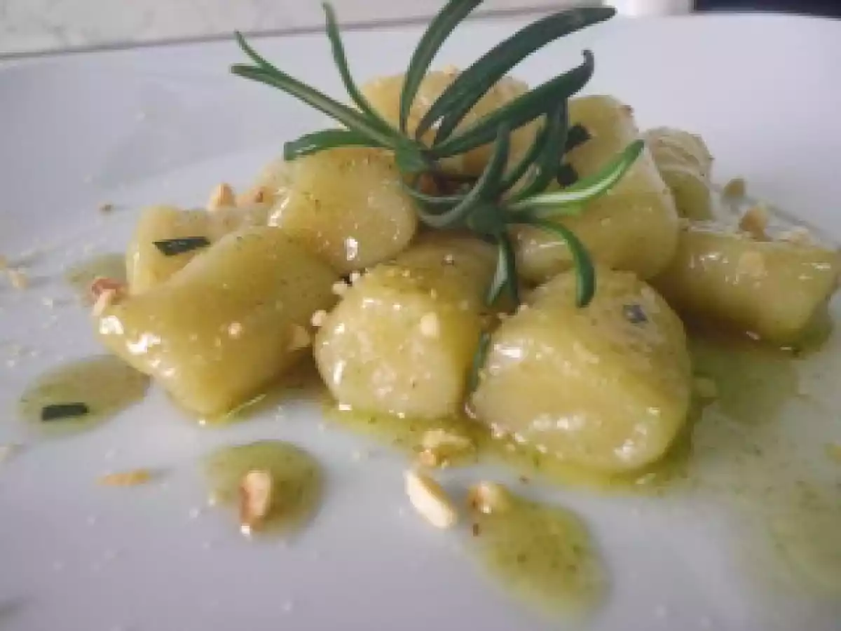 GNOCCHI AL MIELE E ROSMARINO