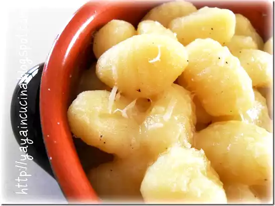 Gnocchi alla fontina in cocotte