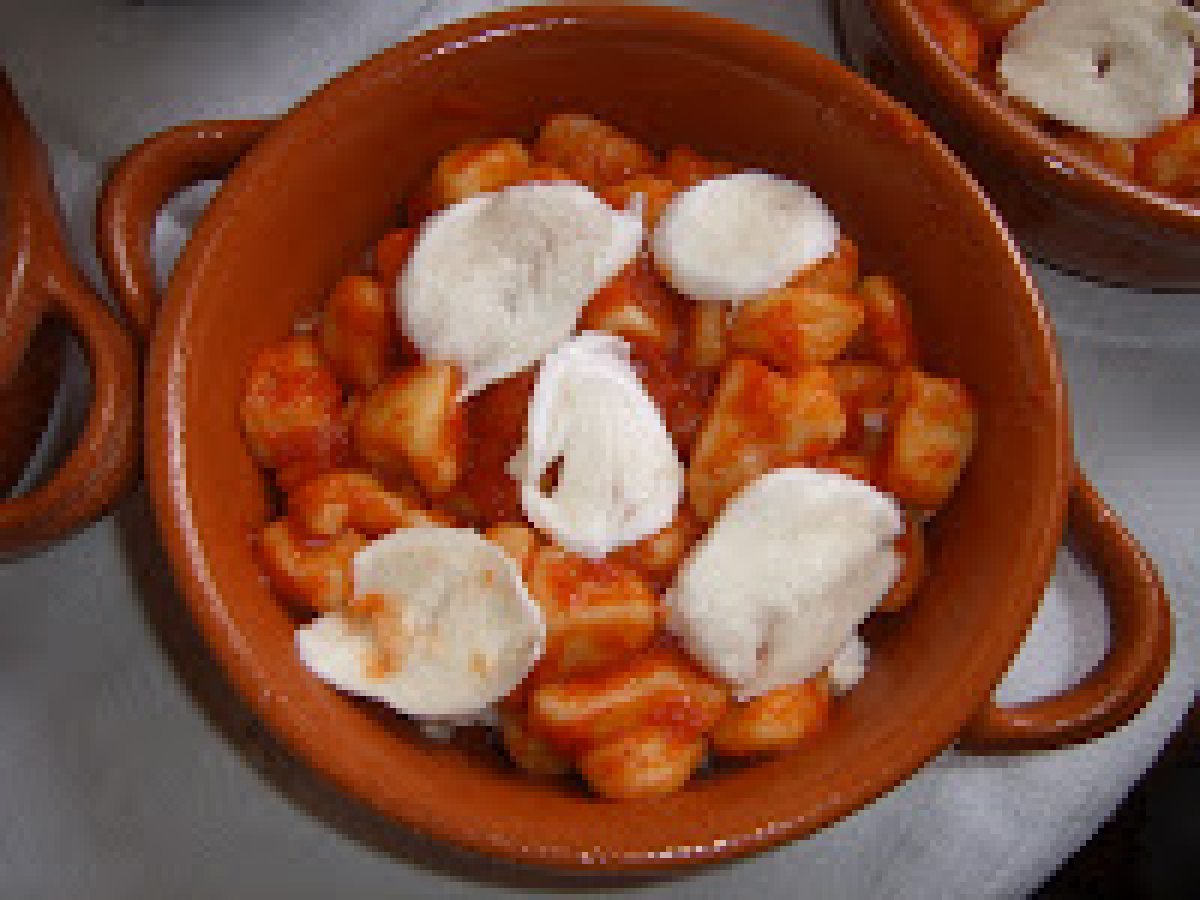 ...GNOCCHI CON MOZZARELLA AL TEGAMINO... - foto 5