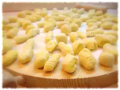 Gnocchi con polenta avanzata