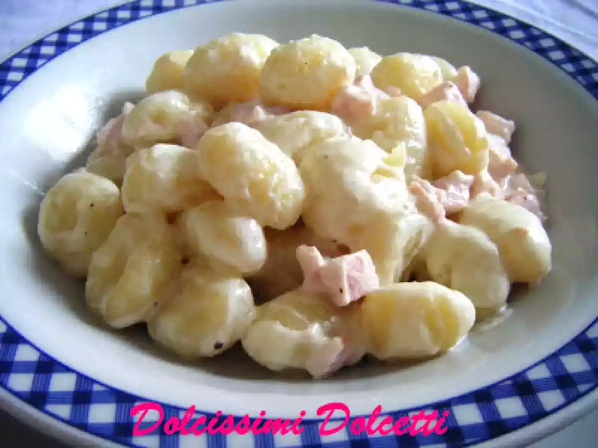 Gnocchi cremosi al prosciutto cotto di praga