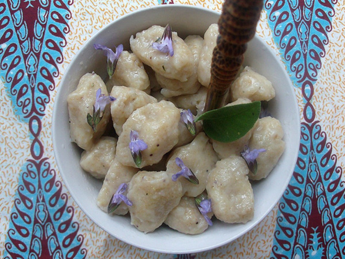 Gnocchi di amaranto alla salvia