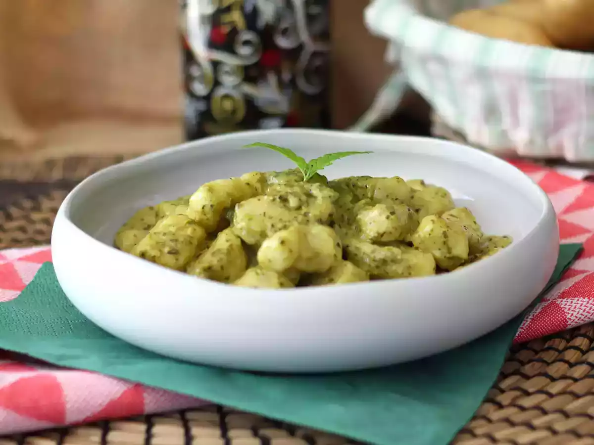 Gnocchi di patate fatti in casa al pesto - foto 4