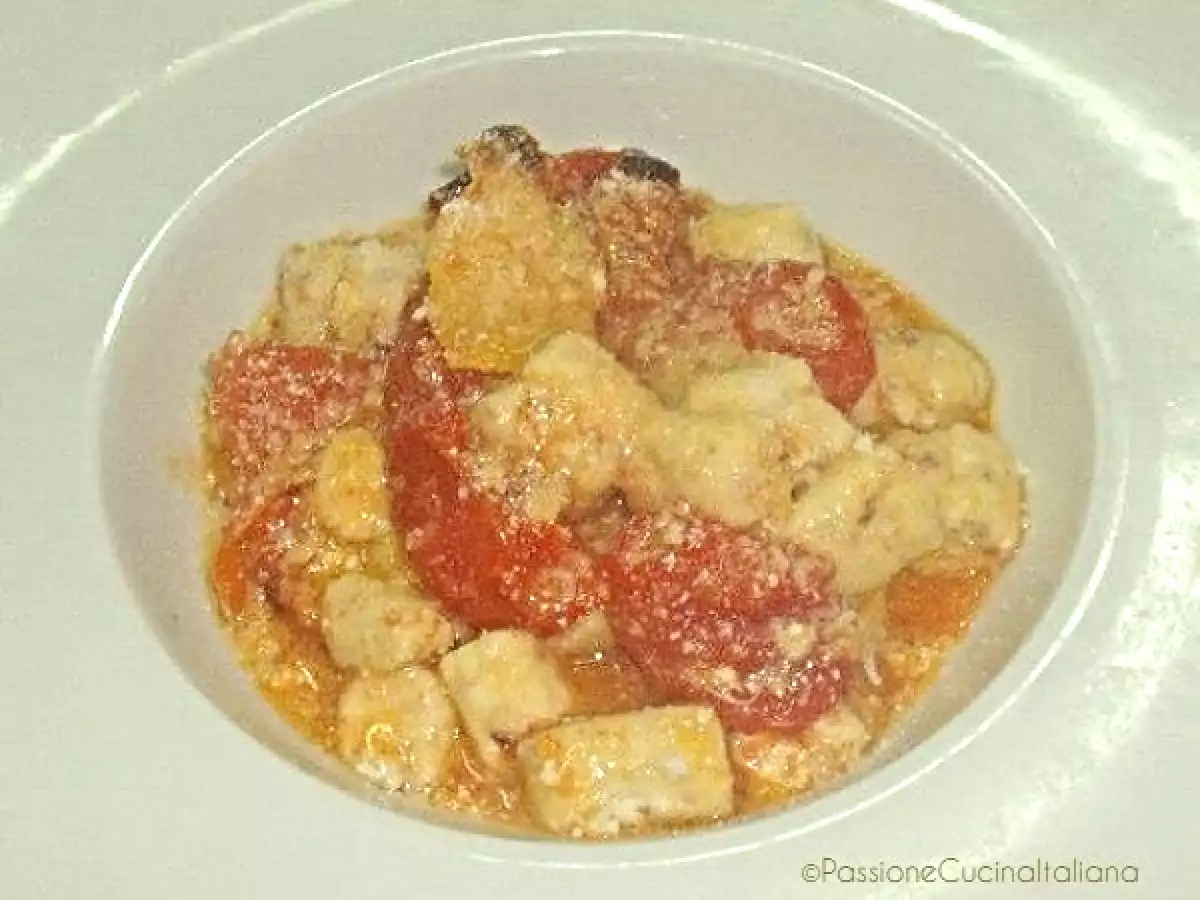 Gnocchi di ricotta con pomodorini