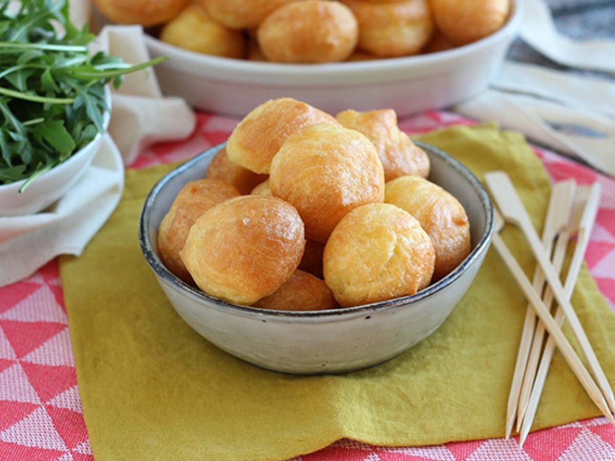 Gougères al formaggio