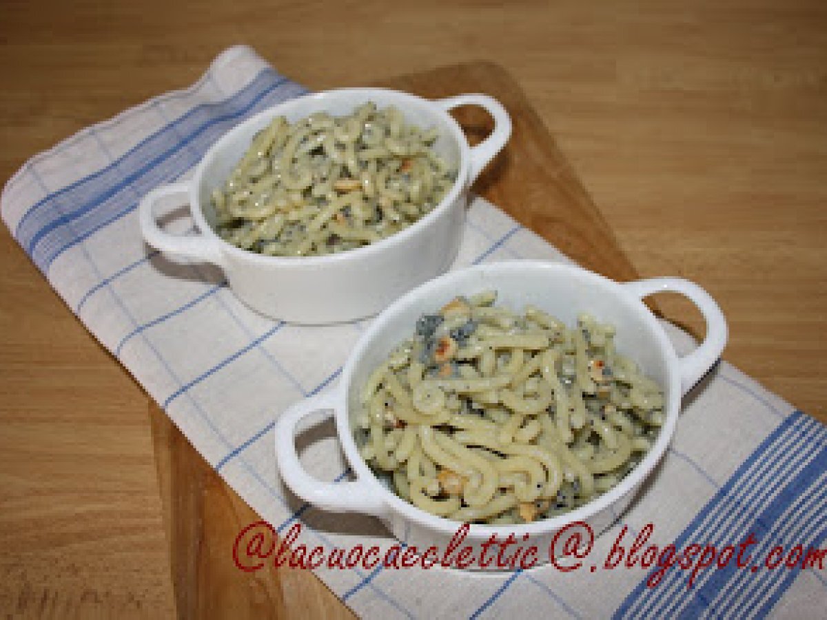 Gramigna con gorgonzola e nocciole - foto 2