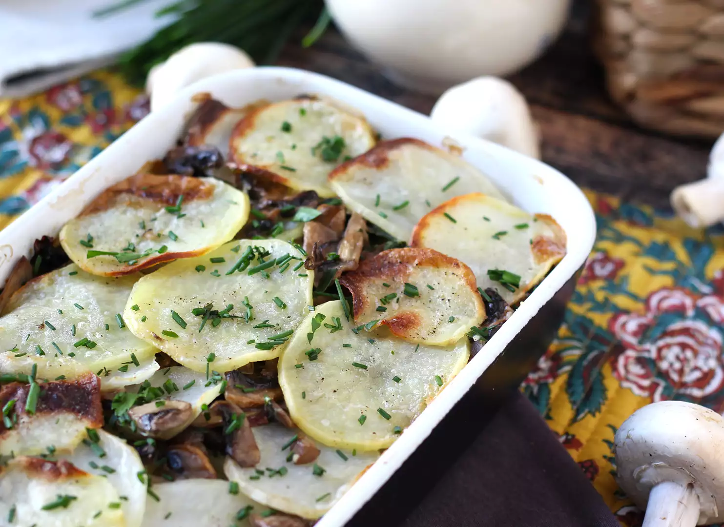 contorno di patate e funghi