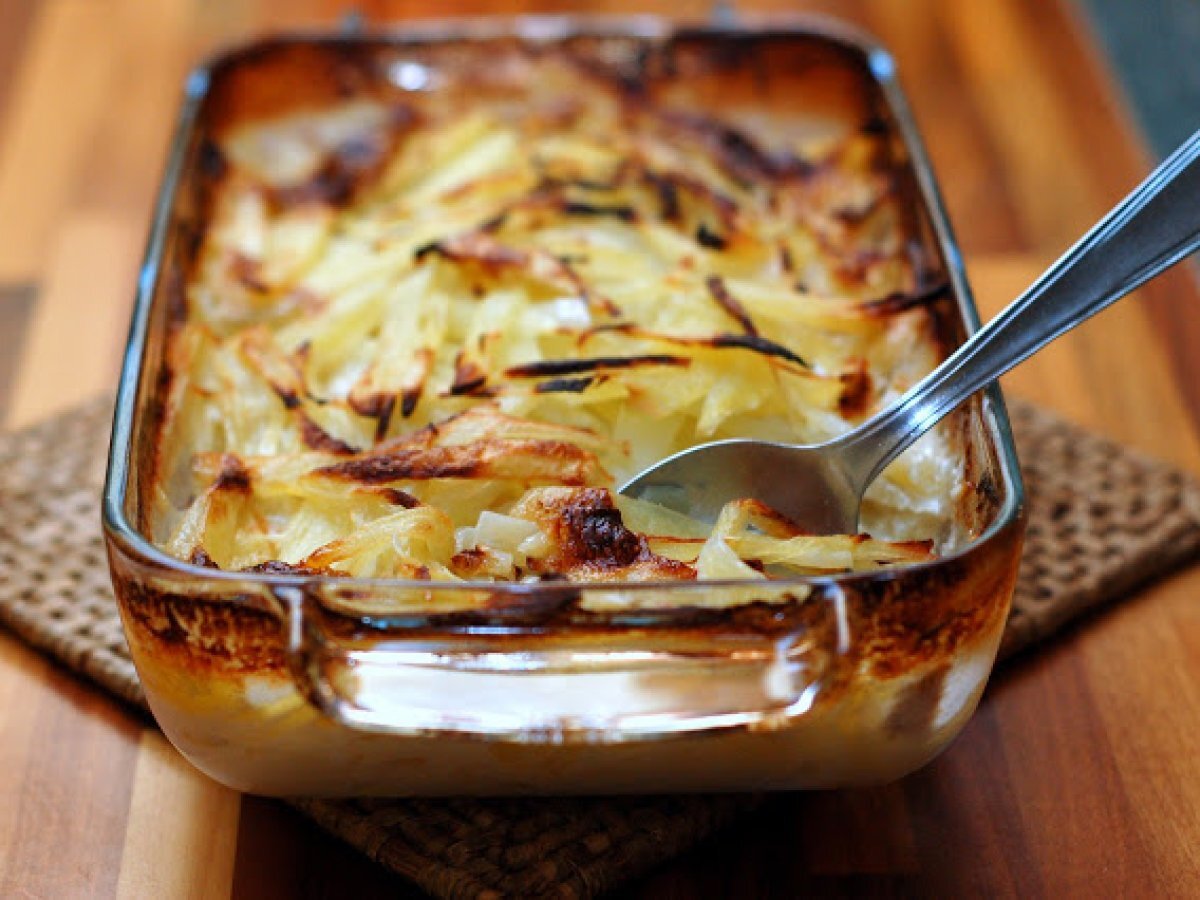 Gratin di patate, finocchio e acciughe