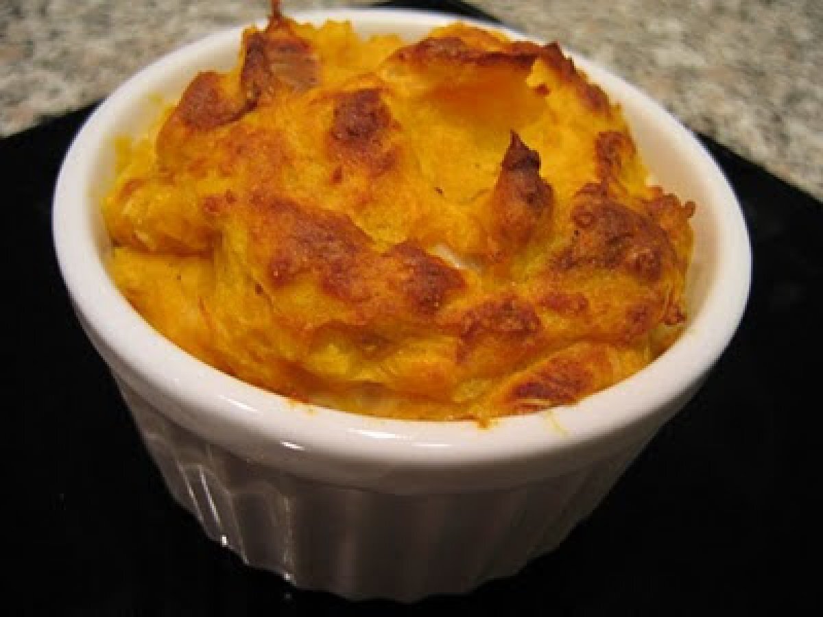 Gratin di zucca patate e salsiccia
