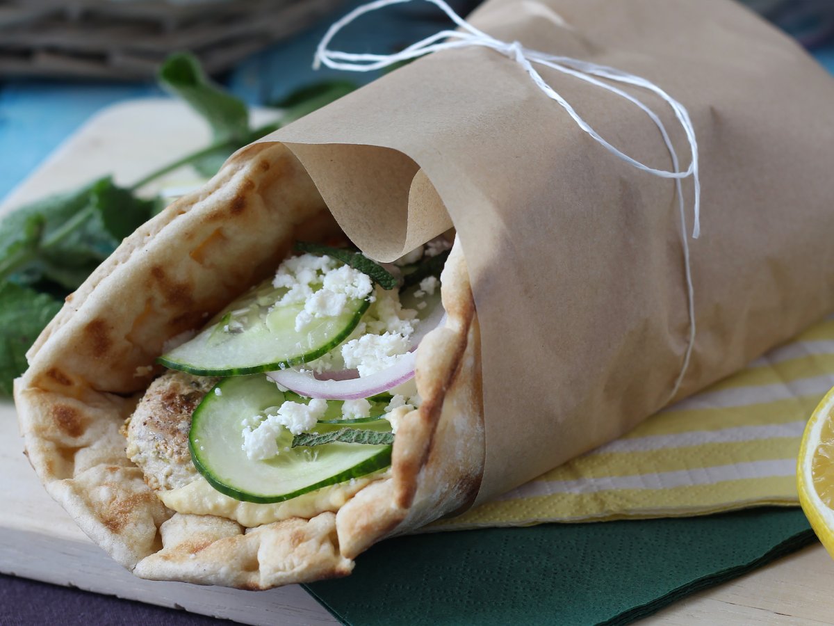 Gyros di pollo, la ricetta greca che piace a tutti! - foto 4