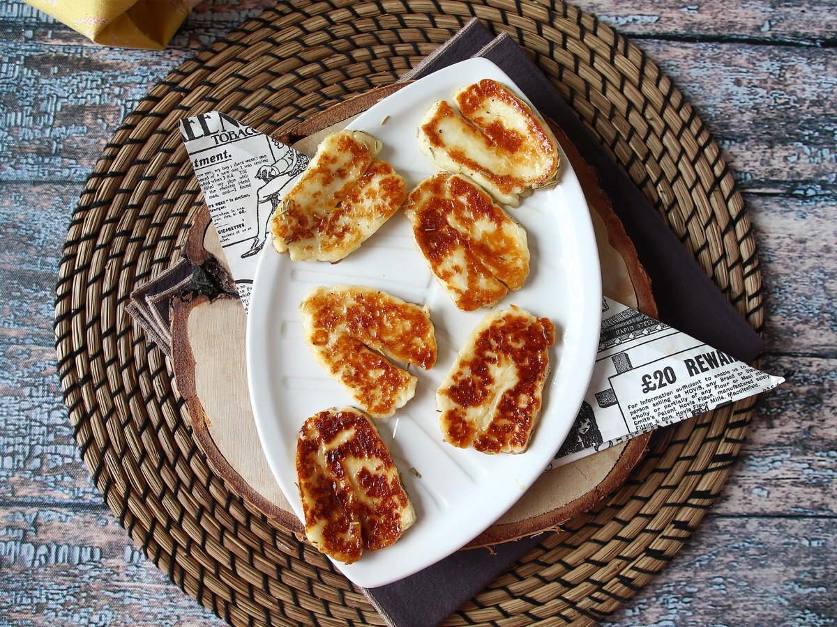 Halloumi piastrato con miele e rosmarino - foto 5
