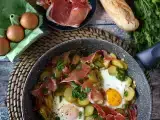 Huevos rotos: la gustosa ricetta spagnola a base di patate e uova, foto 3