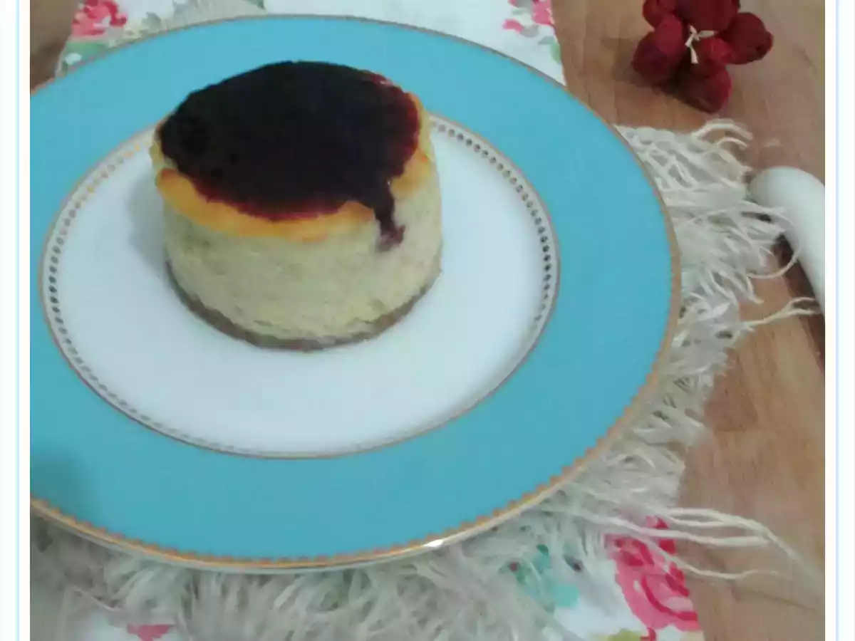 I MINI CHEESECAKE DI GRANO, RICOTTA E CREMA