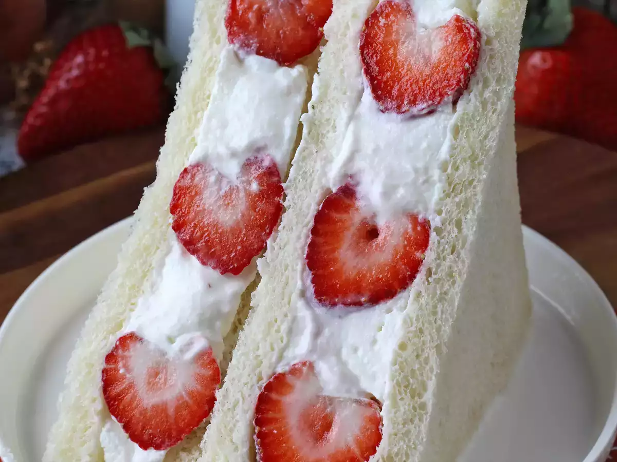 Ichigo sando: il sandwich giapponese alle fragole soffice e irresistibile - foto 3