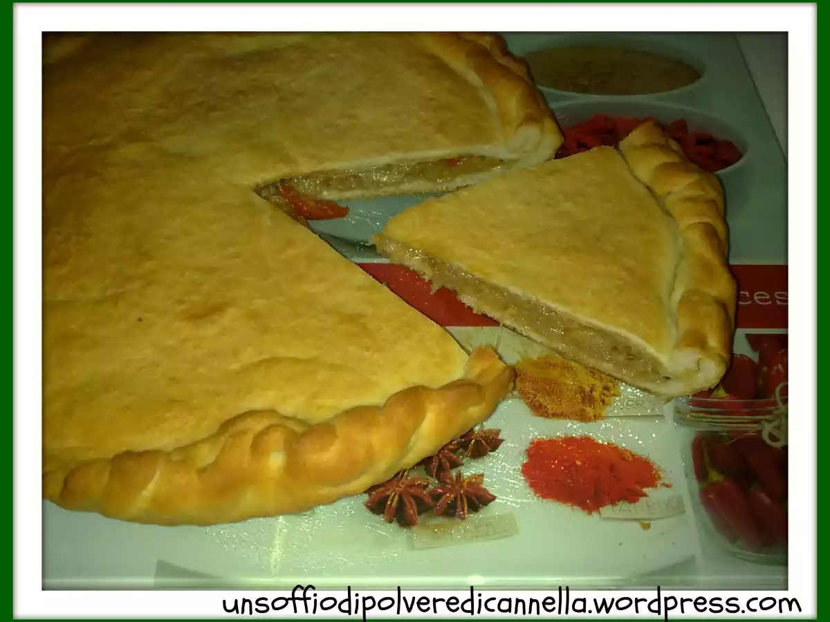 IL CALZONE DI CIPOLLA