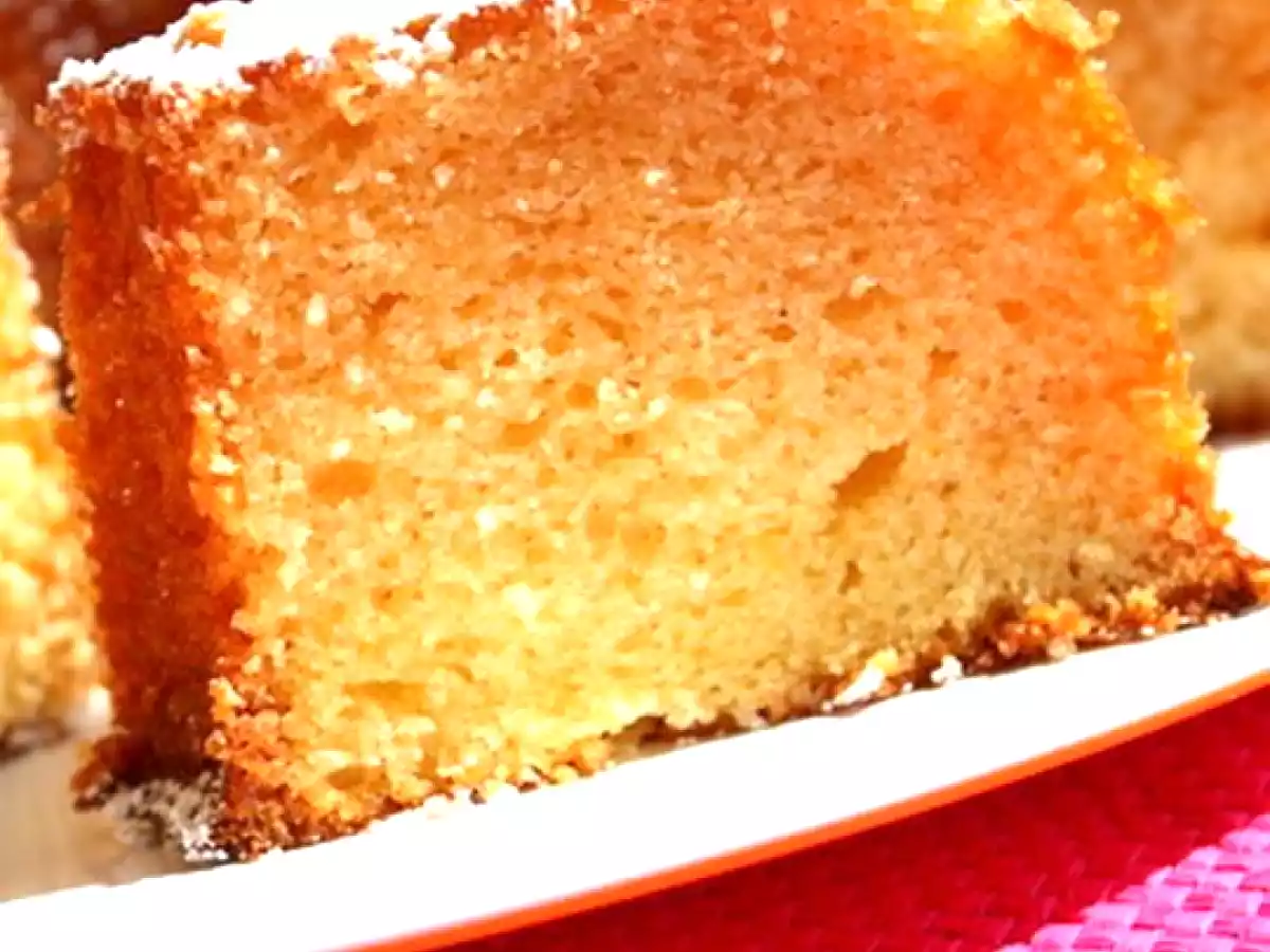 Il ciambellone più soffice del mondo alla marmellata di cedro