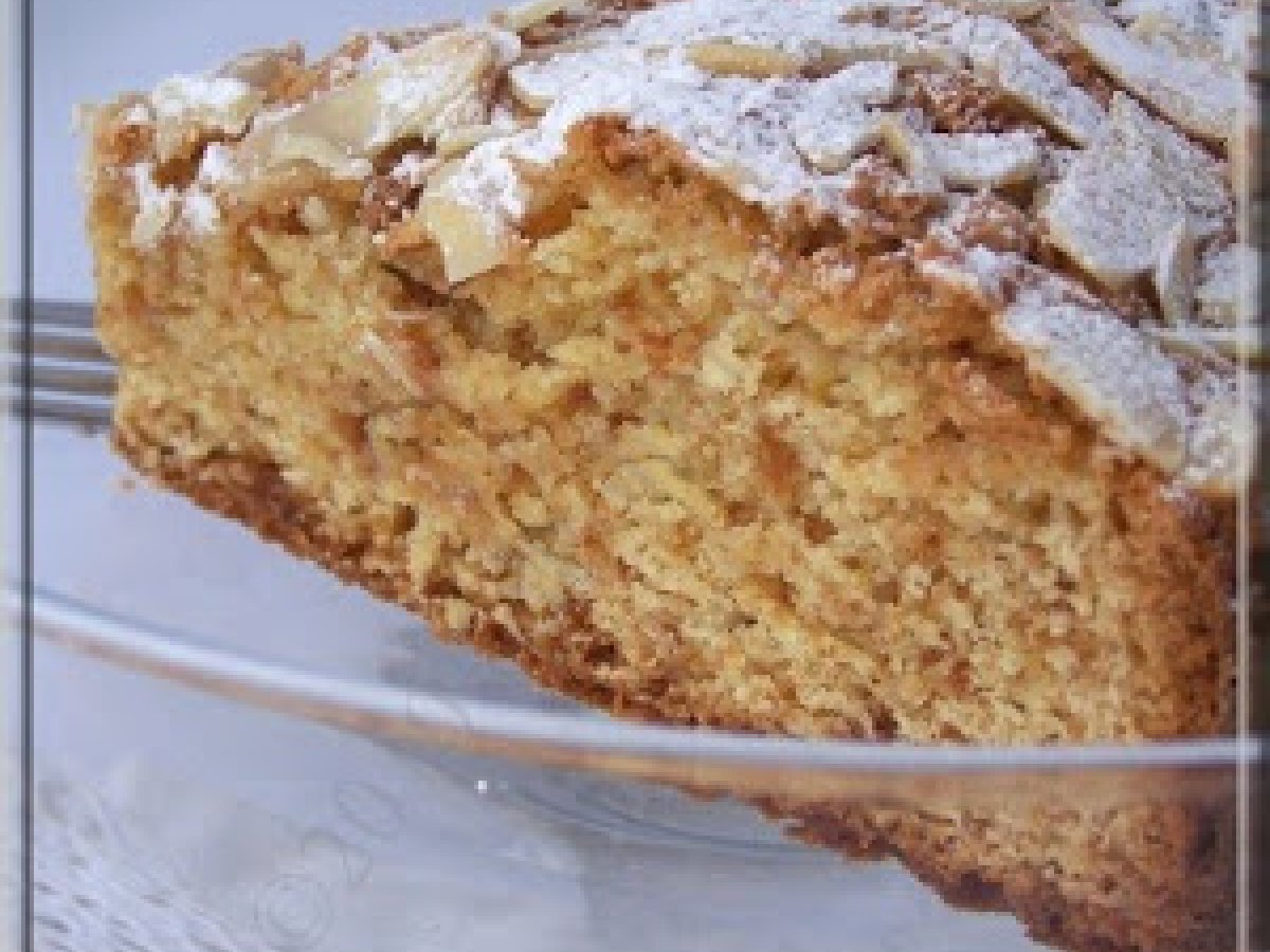 Il perfetto complemento per un tè: Torta agli amaretti