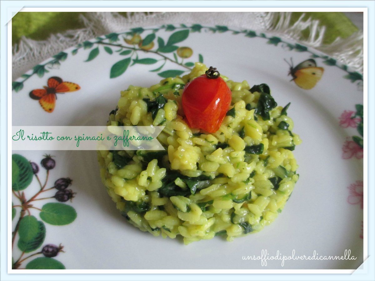 Il risotto con spinaci e zafferano