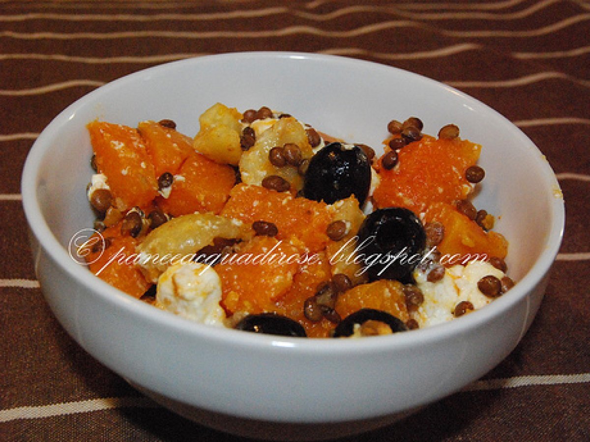 Insalata calda di zucca e castagne speziata e indovinello, foto 1