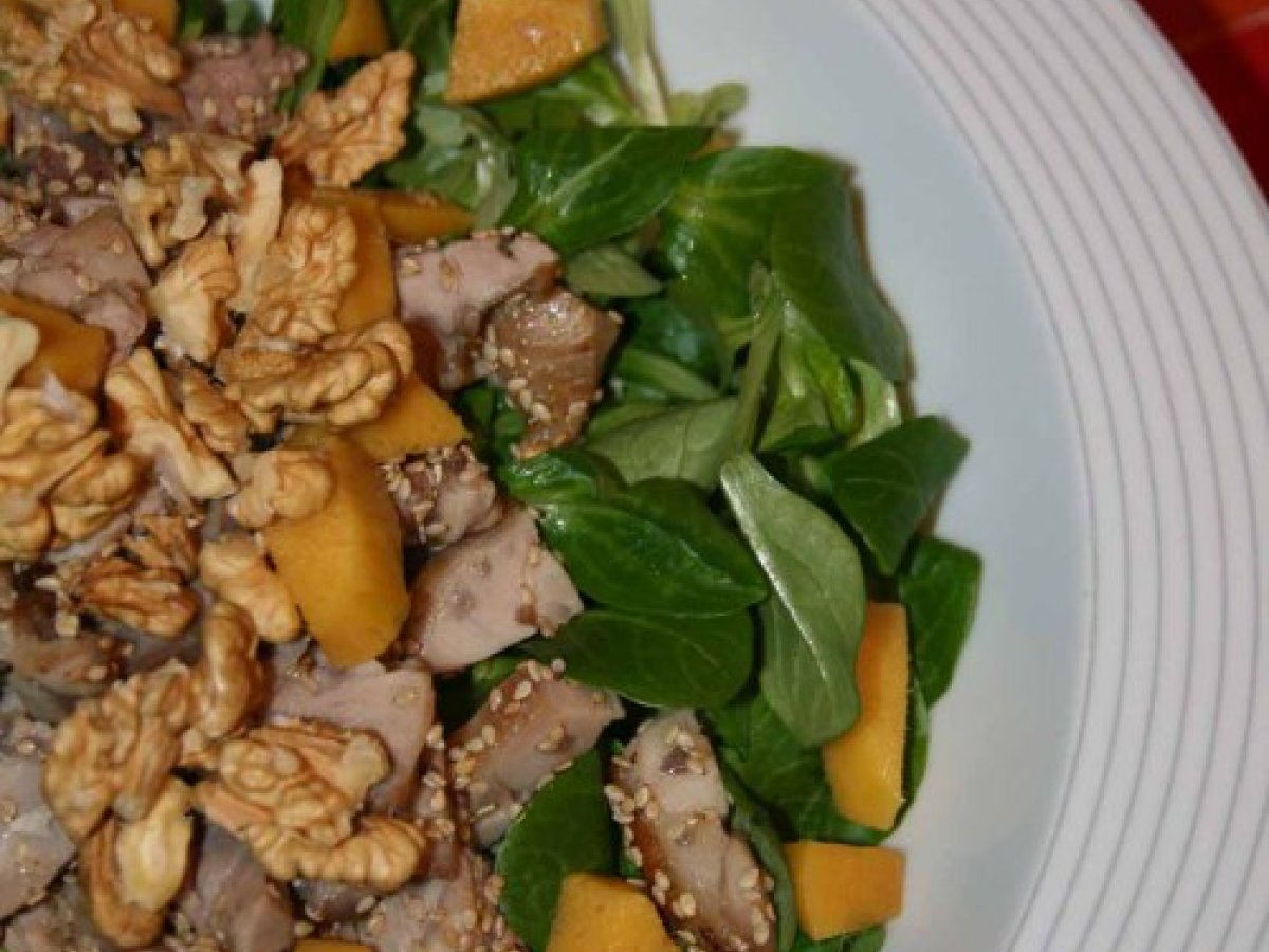 INSALATA CON CARNE ARROSTO, MANGO E NOCI secondo - foto 3