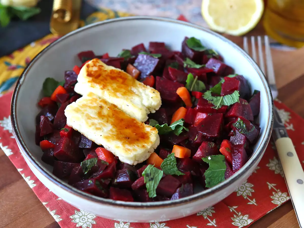 Insalata di barbabietole con halloumi grigliato - foto 7