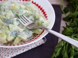 Insalata di cetrioli con salsa yogurt, foto 1