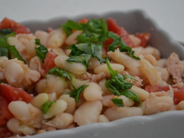 Insalata di fagioli e tonno