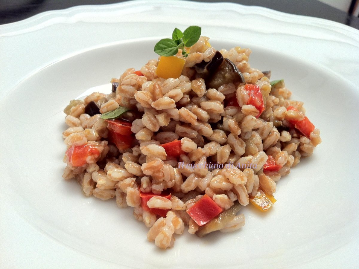 Insalata di farro con mirepoix di verdure