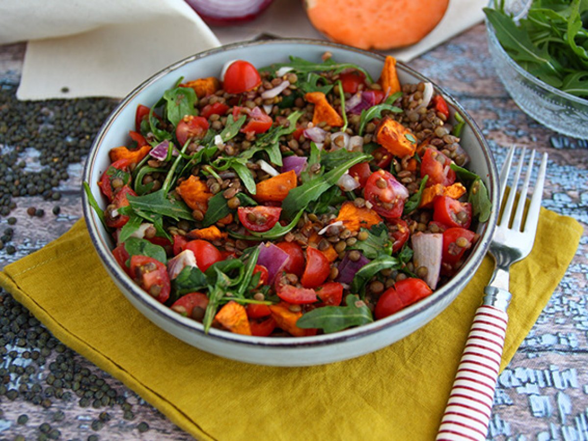 Insalata di lenticchie e patate dolci