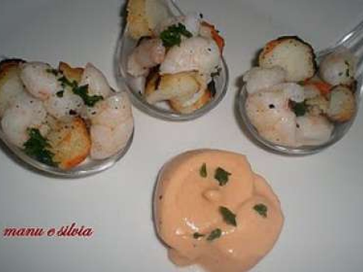 Insalata di mare al cucchiaio