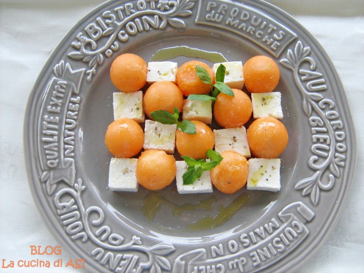 Insalata di melone e feta