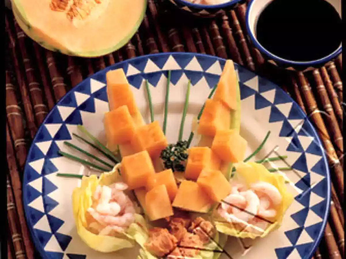 Insalata di melone e salmone